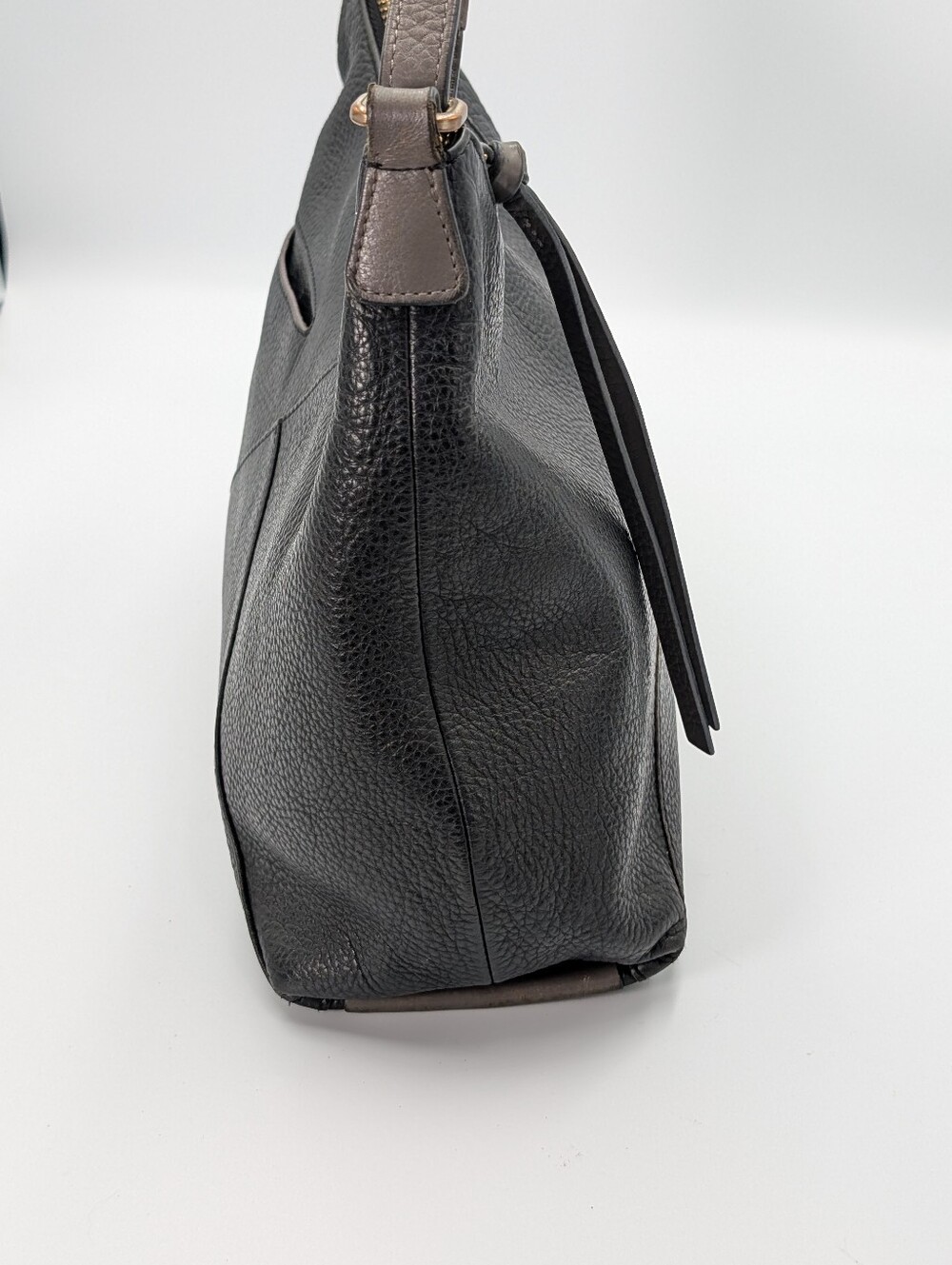 Radley Alpha Road Medium Shoulder Bag In Pebbled Black And Grey Leather - Picture 4 of 13